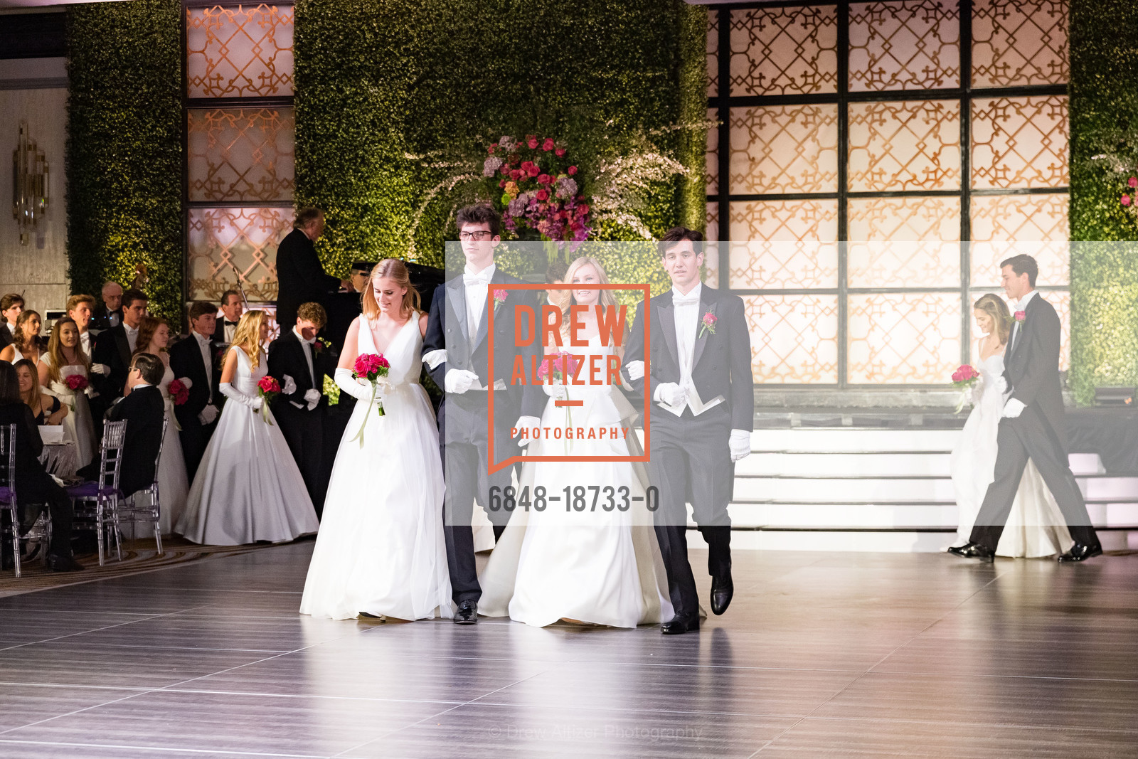 Grace Hamilton Boudreau, Richard Maxwell Fried, Molly Elizabeth Brown, Gianluca Ezio Mori, San Francisco Debutante Ball 2019, Westin St. Francis, Photo #6848-18733-0 Grace Hamilton Boudreau, Richard Maxwell Fried, Molly Elizabeth Brown, Gianluca Ezio Mori, Photo #6848-18733-0