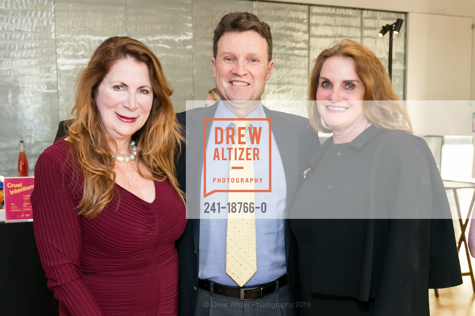 Patricia Ferrin Loucks, Chuck Bueche, Karen Mancuso, Early Rubens: An ArtPoint Cocktail Party, Legion of Honor, June 20th, 2019, Photo #241-18766-0 Patricia Ferrin Loucks, Chuck Bueche, Karen Mancuso, Photo #241-18766-0