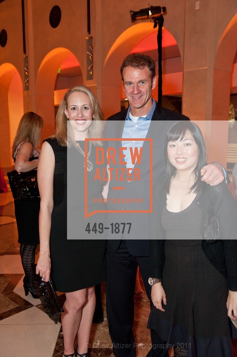Krista Mitzel Hankinson, Patrick Valentino, Lisa Liu, AMERICAN RED CROSS Launch Party, US, March 17th, 2011, Photo #449-1877 Krista Mitzel Hankinson, Patrick Valentino, Lisa Liu, Photo #449-1877