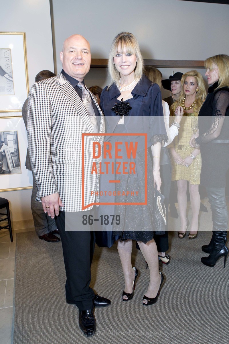 John Capazzi, Christine Suppes, NEIMAN MARCUS Hosts Luncheon for HAMISH BOWLES, US, March 19th, 2011, Photo #86-1879 John Capazzi, Christine Suppes, Photo #86-1879