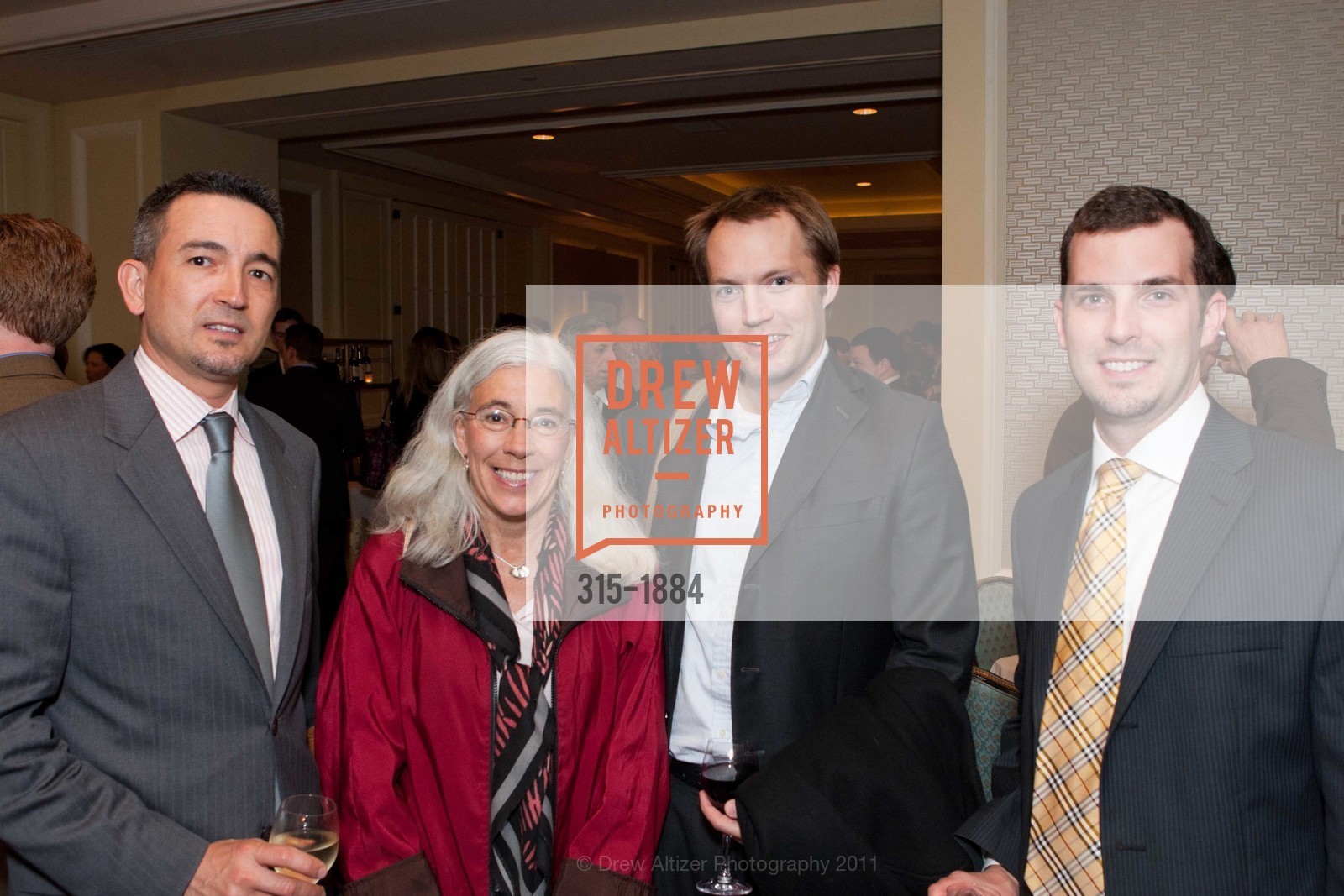 Zack Allen, Beth Parker, Cassio Alves, George Langendorf, TEACH FOR AMERICA'S Benefit Dinner, US, March 23rd, 2011, Photo #315-1884 Zack Allen, Beth Parker, Cassio Alves, George Langendorf, Photo #315-1884