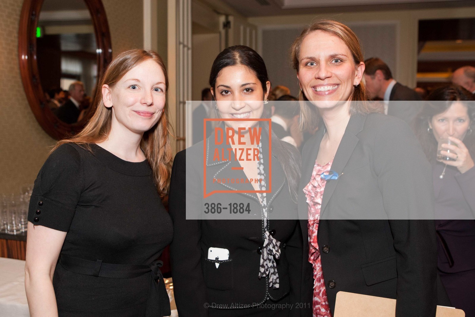 Jessica Gaiber, Dana Mauricia, Chantal Below, TEACH FOR AMERICA'S Benefit Dinner, US, March 23rd, 2011, Photo #386-1884 Jessica Gaiber, Dana Mauricia, Chantal Below, Photo #386-1884