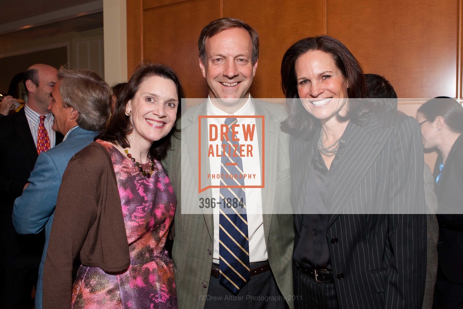 Diana Nelson, Dick Boyce, Randi Risher, TEACH FOR AMERICA'S Benefit Dinner, US, March 23rd, 2011, Photo #396-1884 Diana Nelson, Dick Boyce, Randi Risher, Photo #396-1884