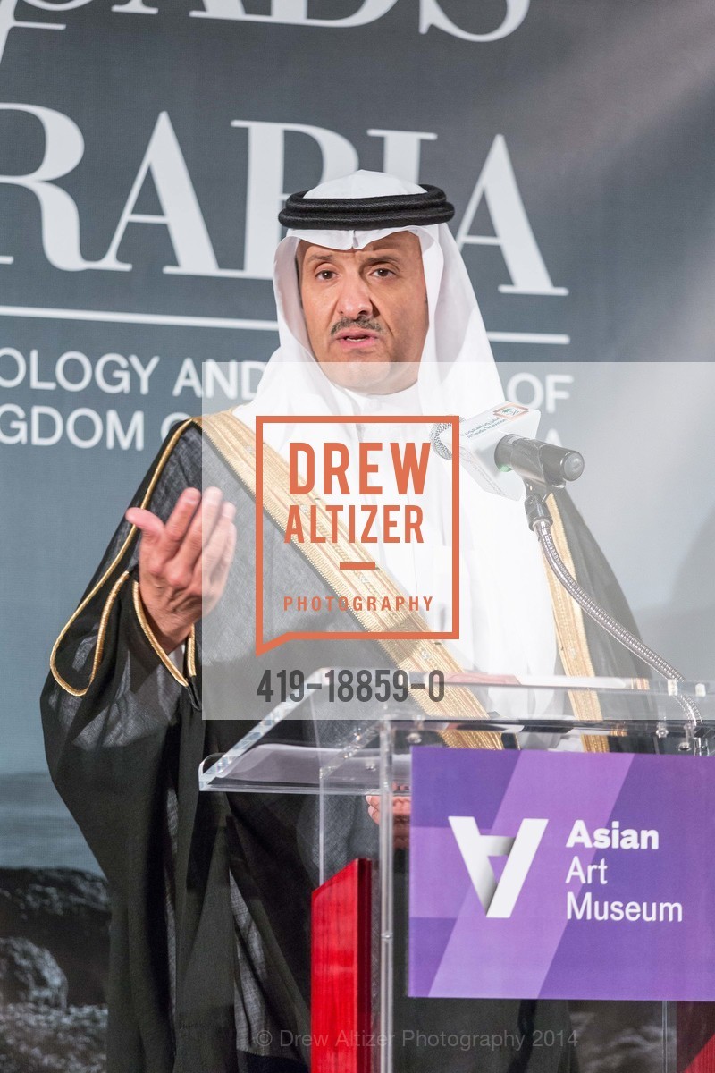 Sultan Bin Salman Bin Abdulaziz Al Saud, Roads of Arabia - San Francisco Opening, Asian Art Museum. San Francisco, October 27th, 2014, Photo #419-18859-0 Sultan Bin Salman Bin Abdulaziz Al Saud, Photo #419-18859-0