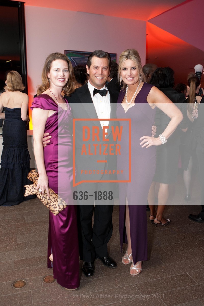 Lindsay Bolton, George Bolton, Suzanne Levit, Balenciaga and Spain Opens at the DE YOUNG MUSEUM, US, March 24th, 2011, Photo #636-1888 Lindsay Bolton, George Bolton, Suzanne Levit, Photo #636-1888