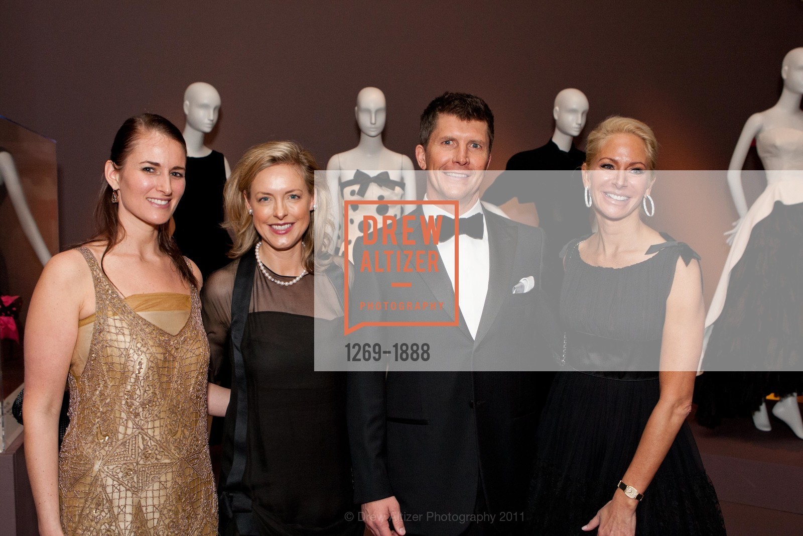 Catherine Bettis, Kate Chung, Troy Griepp, Angelique Griepp, Balenciaga and Spain Opens at the DE YOUNG MUSEUM, US, March 24th, 2011, Photo #1269-1888 Catherine Bettis, Kate Chung, Troy Griepp, Angelique Griepp, Photo #1269-1888