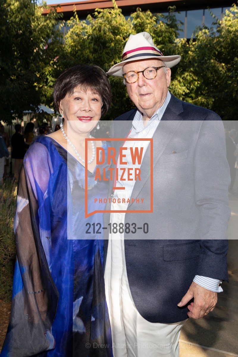 Margaret Liu Collins, Ted Collins, Festival Napa Valley 2019 Arts for All Gala Featuring SEAL, HALL Wines. 401 St Helena Highway, July 14th, 2019, Photo #212-18883-0 Margaret Liu Collins, Ted Collins, Photo #212-18883-0