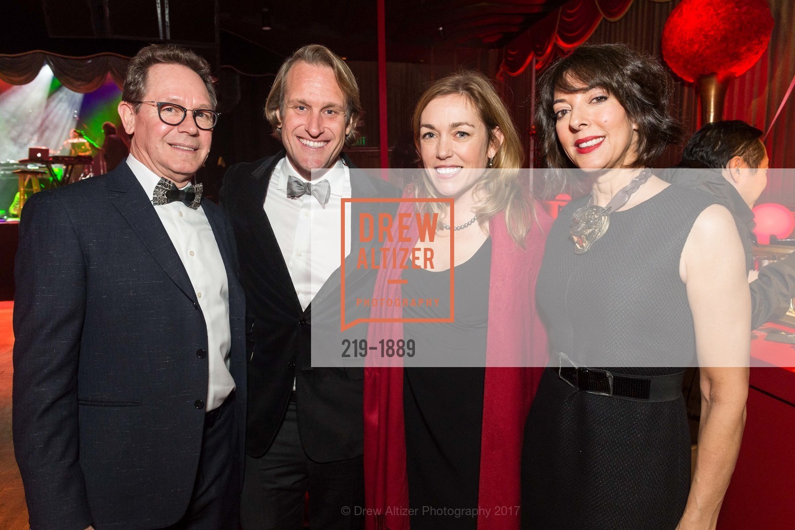 Keith Blodgett, Christopher Sipp, Joanna Drake, Leslie Blodgett, Photo #219-1889
