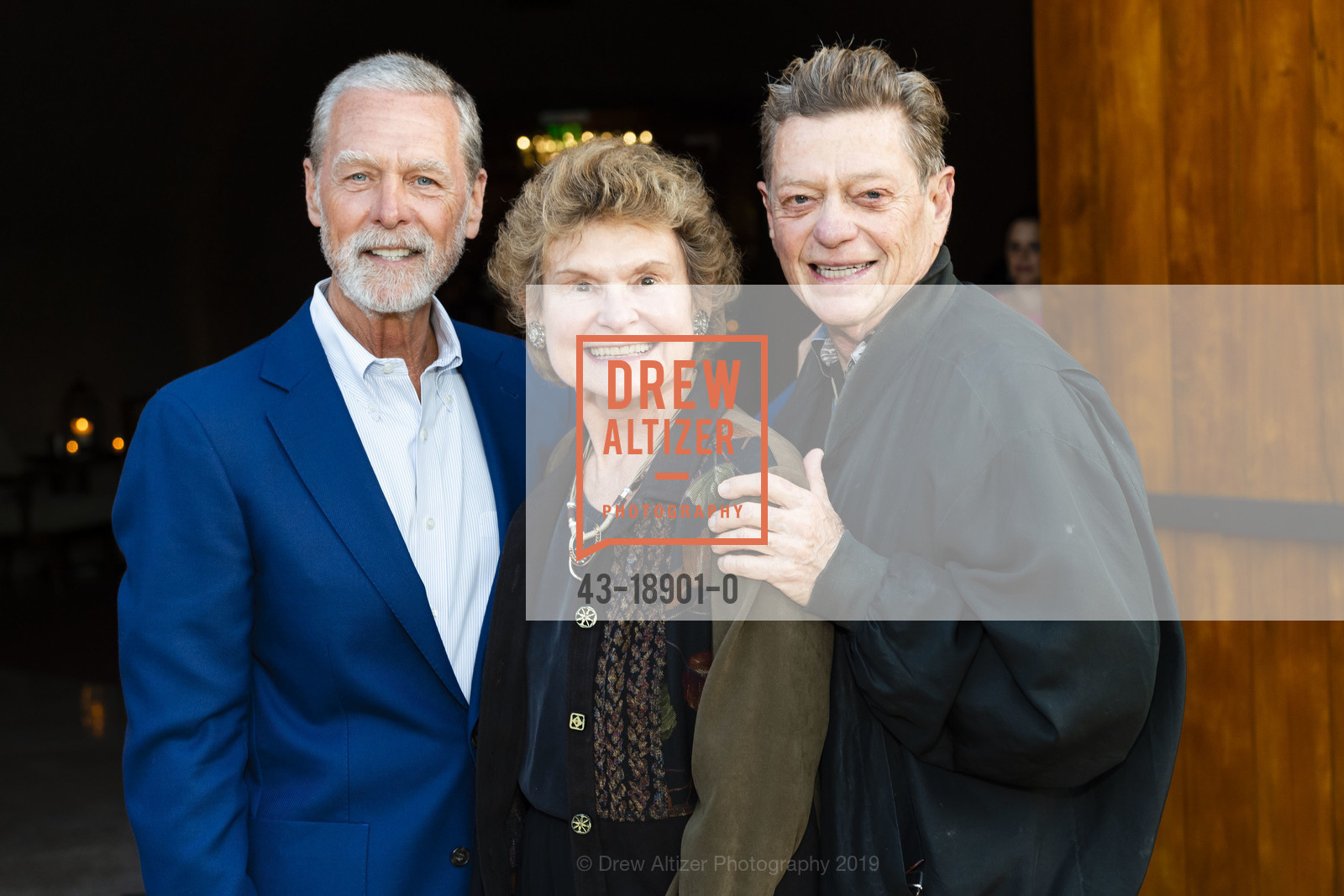 Duffy Keys, Diane Sukiennik, Michael Reiss, Festival Napa Valley 2019 Patron Dinner at B Cellars, B Cellars. 703 Oakville Cross Road, July 19th, 2019, Photo #43-18901-0 Duffy Keys, Diane Sukiennik, Michael Reiss, Photo #43-18901-0
