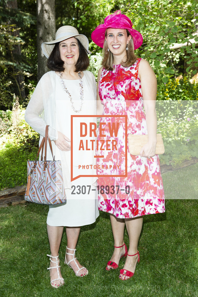 Lynn Barr, Nora Hennings, Saks Fifth Avenue and Oscar de La Renta Fashion Show to Benefit The League to Save Lake Tahoe 2019, Schumaker Home. 1047 Lakeshore Blvd, August 3rd, 2019, Photo #2307-18937-0 Lynn Barr, Nora Hennings, Photo #2307-18937-0