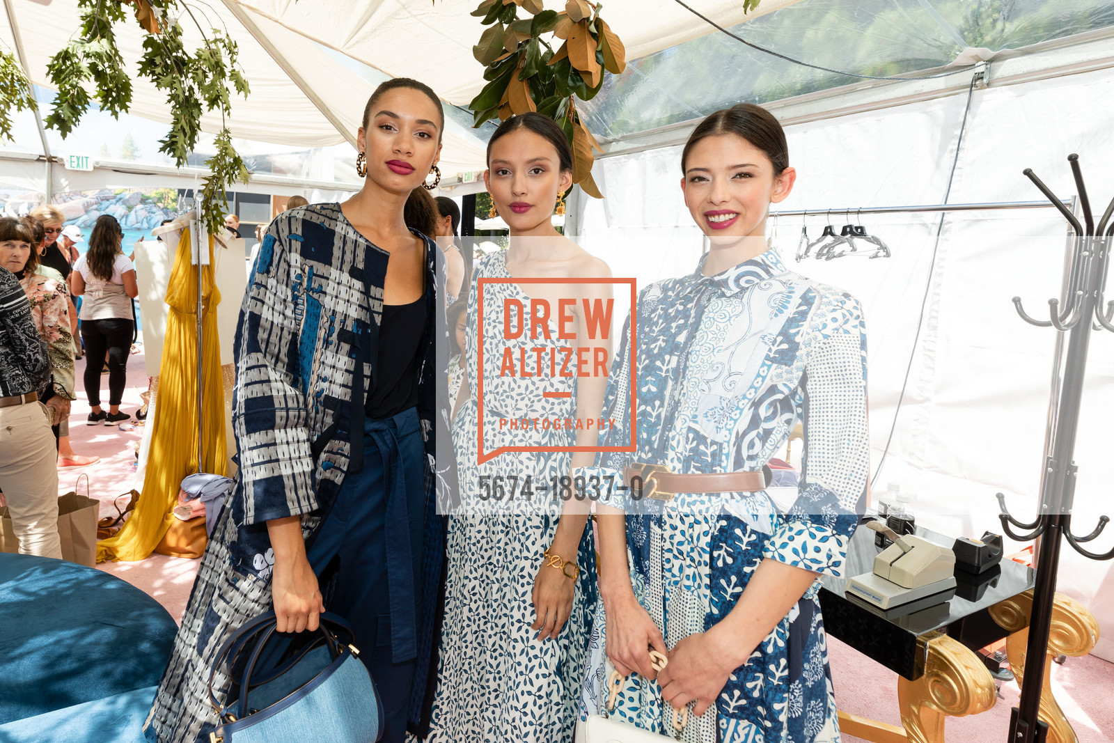 Alicia Harter, Michelle Leon, Jade Patterson, Saks Fifth Avenue and Oscar de La Renta Fashion Show to Benefit The League to Save Lake Tahoe 2019, Schumaker Home. 1047 Lakeshore Blvd, Photo #5674-18937-0 Alicia Harter, Michelle Leon, Jade Patterson, Photo #5674-18937-0