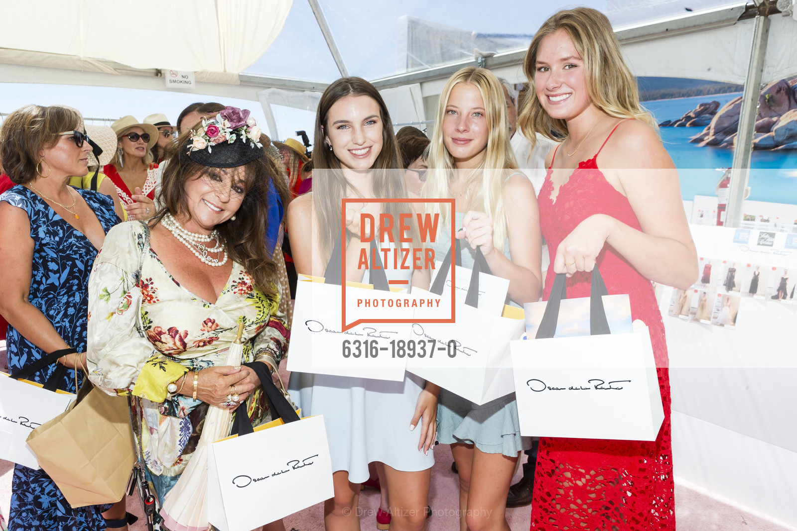 Debbie Ledbetter, Ryan Schumacher, Brooke Besh, Michaela Racich, Saks Fifth Avenue and Oscar de La Renta Fashion Show to Benefit The League to Save Lake Tahoe 2019, Schumaker Home. 1047 Lakeshore Blvd, Photo #6316-18937-0 Debbie Ledbetter, Ryan Schumacher, Brooke Besh, Michaela Racich, Photo #6316-18937-0