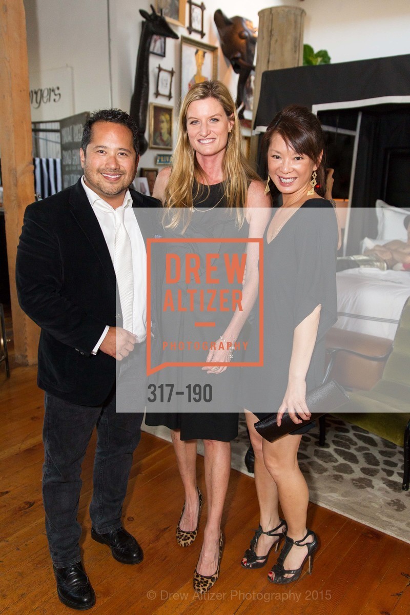 Felix Carbolido, Laura Albert, Yvonne Talbott, Gucci & Vogue Dinner, The Magic Factory. 310 7th St, June 28th, 2015, Photo #317-190 Felix Carbolido, Laura Albert, Yvonne Talbott, Photo #317-190