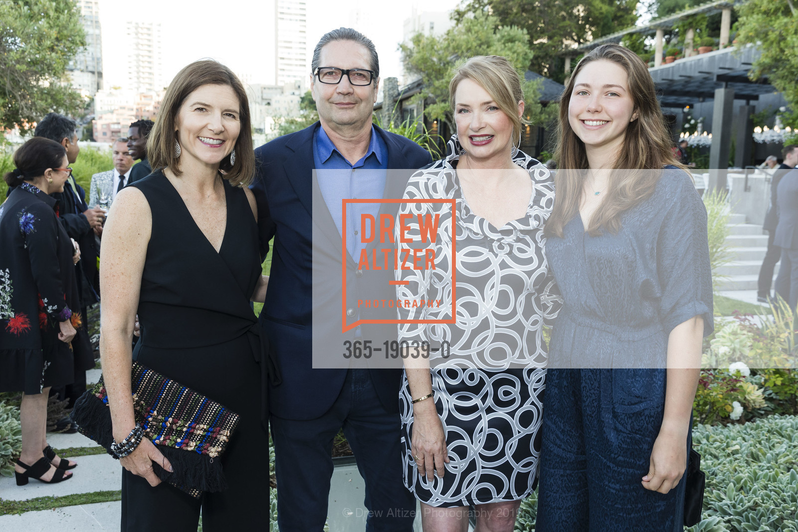 Francesca Gutierrez Amann, Sam Lucente, Cynthia Lohr, Evelyn Lucente, SF Opera's Ball Benefactor Party 2019, Private Residence, August 20th, 2019, Photo #365-19039-0 Francesca Gutierrez Amann, Sam Lucente, Cynthia Lohr, Evelyn Lucente, Photo #365-19039-0