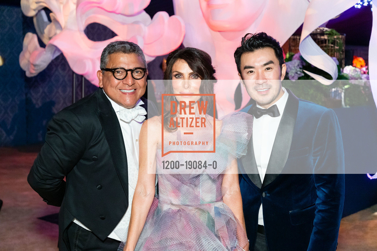 Riccardo Benavides, Lisa Zabelle, Kai Tan, BRAVO! Opera Gala 2019, War Memorial Opera House. 301 Van Ness Ave, Photo #1200-19084-0 Riccardo Benavides, Lisa Zabelle, Kai Tan, Photo #1200-19084-0