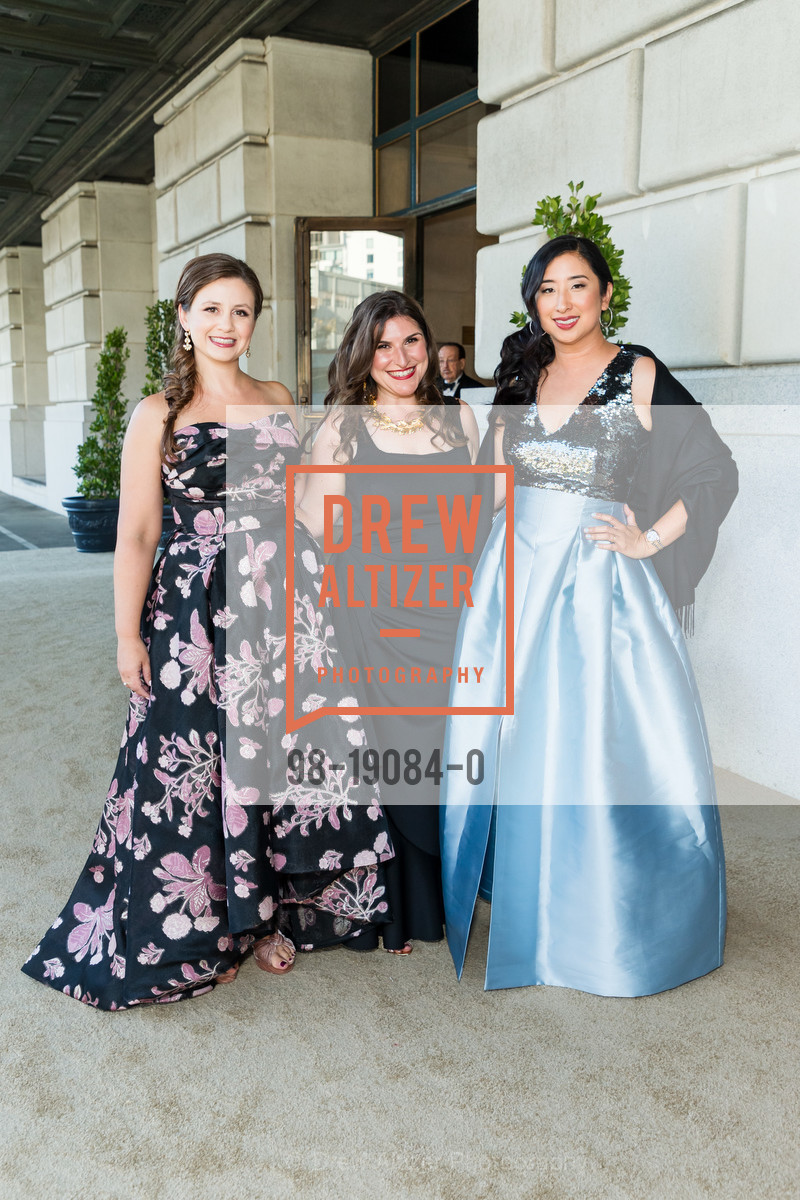 Kristi Symon, Nora White, Lilian Tsai, BRAVO! Opera Gala 2019, War Memorial Opera House. 301 Van Ness Ave, Photo #98-19084-0 Kristi Symon, Nora White, Lilian Tsai, Photo #98-19084-0