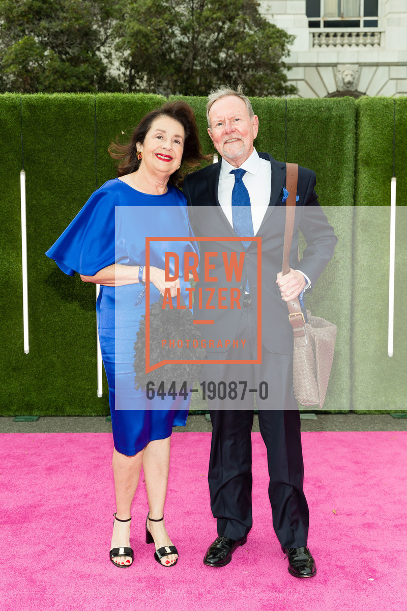 Aida Alvarez, Raymond Baxter, San Francisco Symphony Opening Night Gala 2019, Davis Symphony. 201 Van Ness Ave, Photo #6444-19087-0 Aida Alvarez, Raymond Baxter, Photo #6444-19087-0