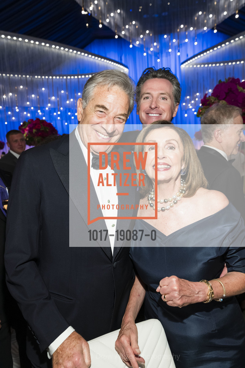 Paul Pelosi, Gavin Newsom, Nancy Pelosi, Photo #1017-19087-0