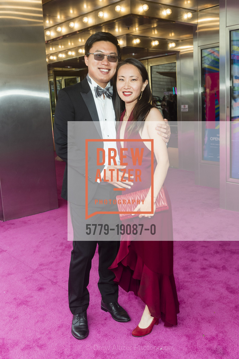 Derrick Liu, Evelyn Hu, San Francisco Symphony Opening Night Gala 2019, Davis Symphony. 201 Van Ness Ave, Photo #5779-19087-0 Derrick Liu, Evelyn Hu, Photo #5779-19087-0