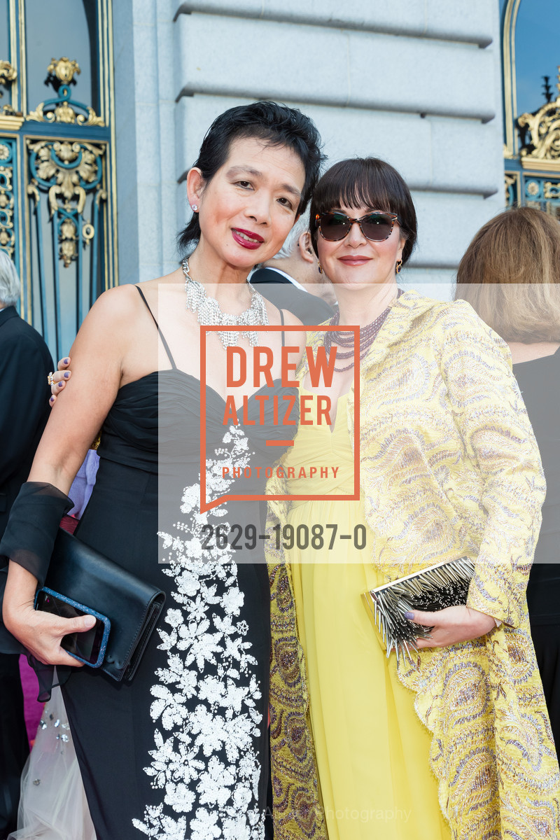 Nancy Lam, Claudia Juestel, San Francisco Symphony Opening Night Gala 2019, Davis Symphony. 201 Van Ness Ave, Photo #2629-19087-0 Nancy Lam, Claudia Juestel, Photo #2629-19087-0