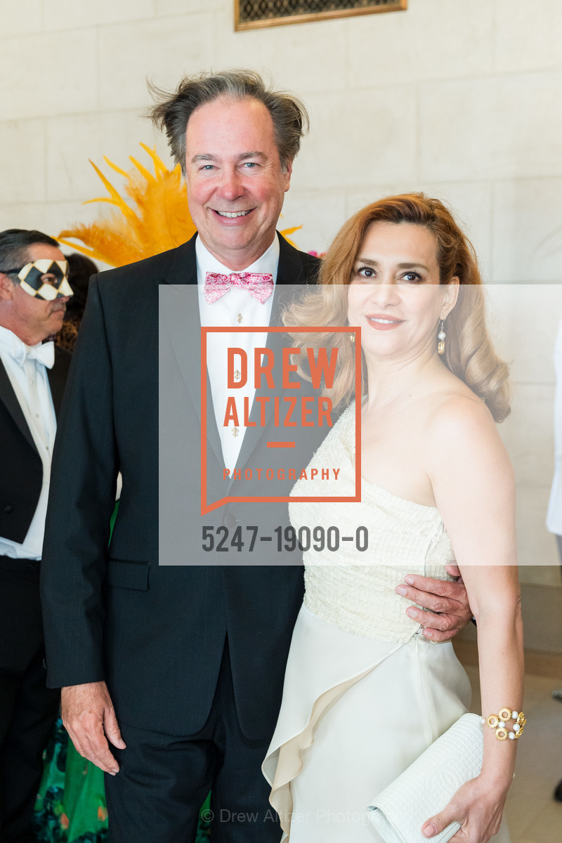 Steve Lohr, Faranak Shahroozi, San Francisco Opera Ball 2019, War Memorial Opera House, Photo #5247-19090-0 Steve Lohr, Faranak Shahroozi, Photo #5247-19090-0