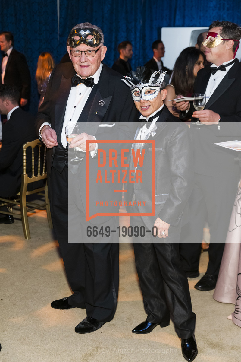 Dennis White, Lawrence Wu, San Francisco Opera Ball 2019, War Memorial Opera House, Photo #6649-19090-0 Dennis White, Lawrence Wu, Photo #6649-19090-0