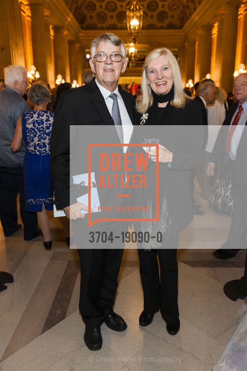 Ian Robertson, Eleanor Robertson, San Francisco Opera Ball 2019, War Memorial Opera House, Photo #3704-19090-0 Ian Robertson, Eleanor Robertson, Photo #3704-19090-0