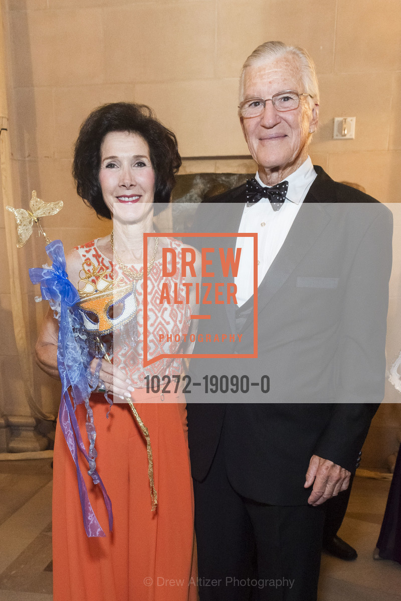 Linda Mayne, Stephen Mayne, San Francisco Opera Ball 2019, War Memorial Opera House, Photo #10272-19090-0 Linda Mayne, Stephen Mayne, Photo #10272-19090-0