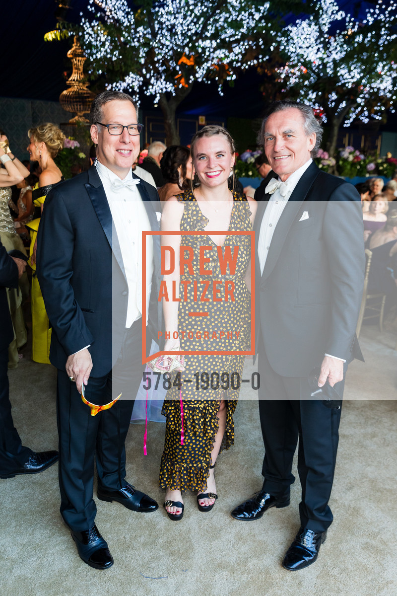 Michael Barnard, Julia Birka-White, David Birka-White, San Francisco Opera Ball 2019, War Memorial Opera House, Photo #5784-19090-0 Michael Barnard, Julia Birka-White, David Birka-White, Photo #5784-19090-0
