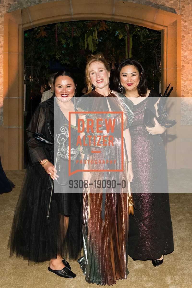 Jamie Wong, Heather Preston, Anna Chung, San Francisco Opera Ball 2019, War Memorial Opera House, Photo #9308-19090-0 Jamie Wong, Heather Preston, Anna Chung, Photo #9308-19090-0