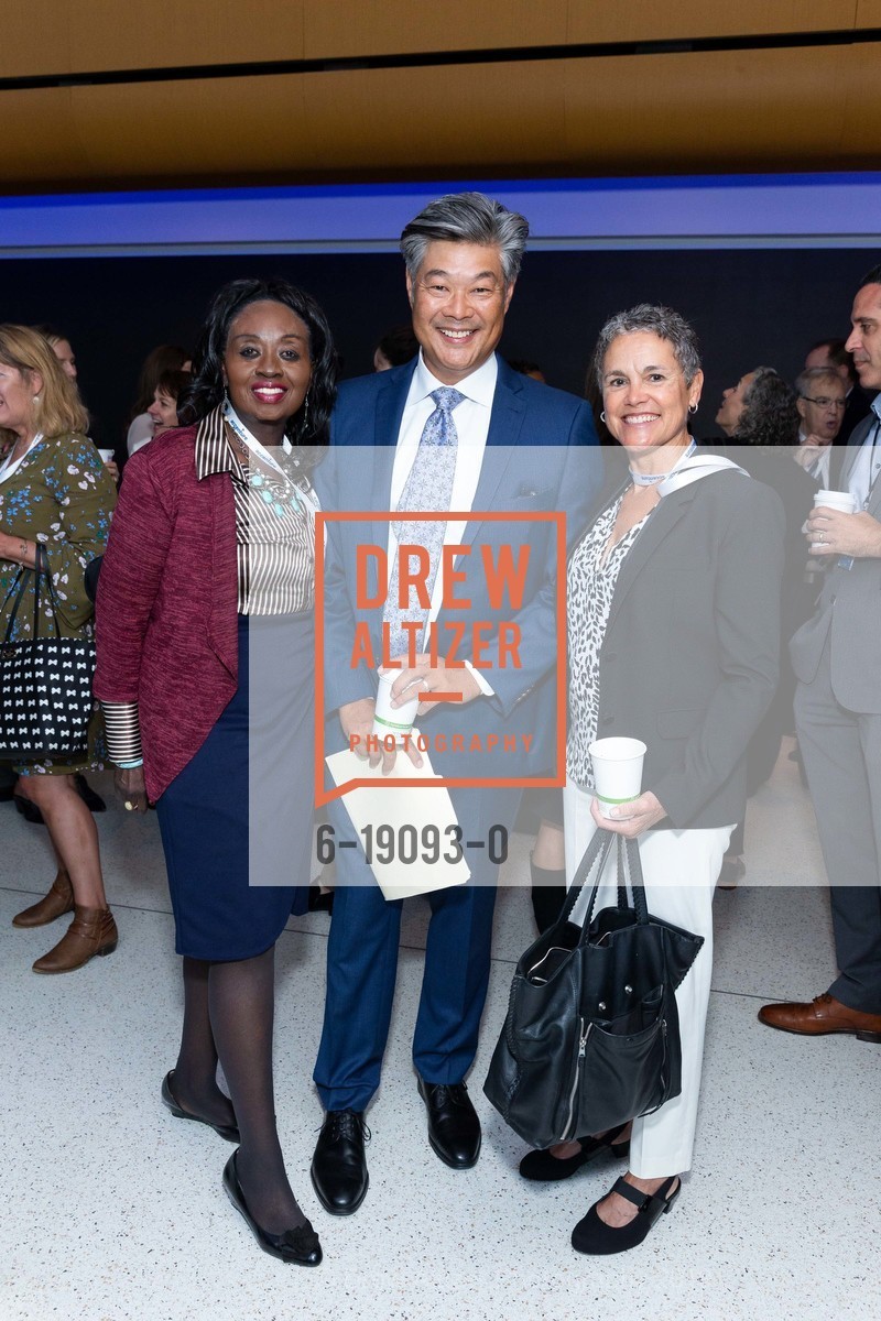Linda Richardson, Rodney Fong, Mirian Saitz, The SF Chamber of Commerce Breakfast at Chase Center, San Francisco Home of the Golden State Warriors, Chase Center, September 4th, 2019, Photo #6-19093-0 Linda Richardson, Rodney Fong, Mirian Saitz, Photo #6-19093-0