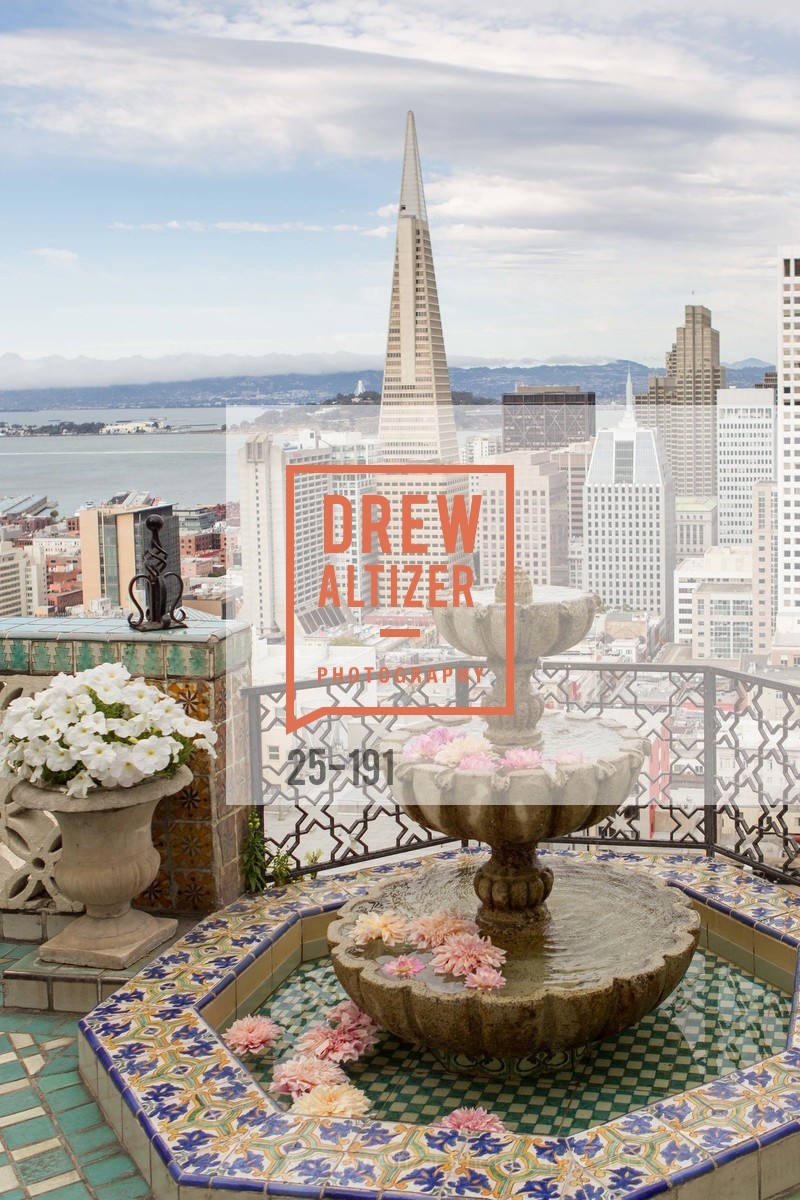 Atmosphere, Gucci & Vogue Dinner, Penthouse at the Fairmont San Francisco (950 Mason Street). 950 Mason Street, June 28th, 2015, Photo #25-191 Atmosphere, Photo #25-191