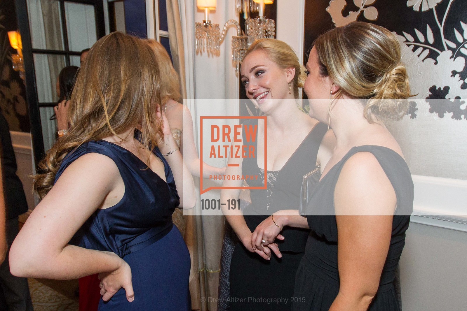 Jamie Taylor, Morgan Barnes, Dana Nicholson, Gucci & Vogue Dinner, Penthouse at the Fairmont San Francisco (950 Mason Street). Penthouse at the Fairmont San Francisco (950 Mason Street), . 950 Mason Street, June 28th, 2015, Photo #1001-191 Jamie Taylor, Morgan Barnes, Dana Nicholson, Photo #1001-191