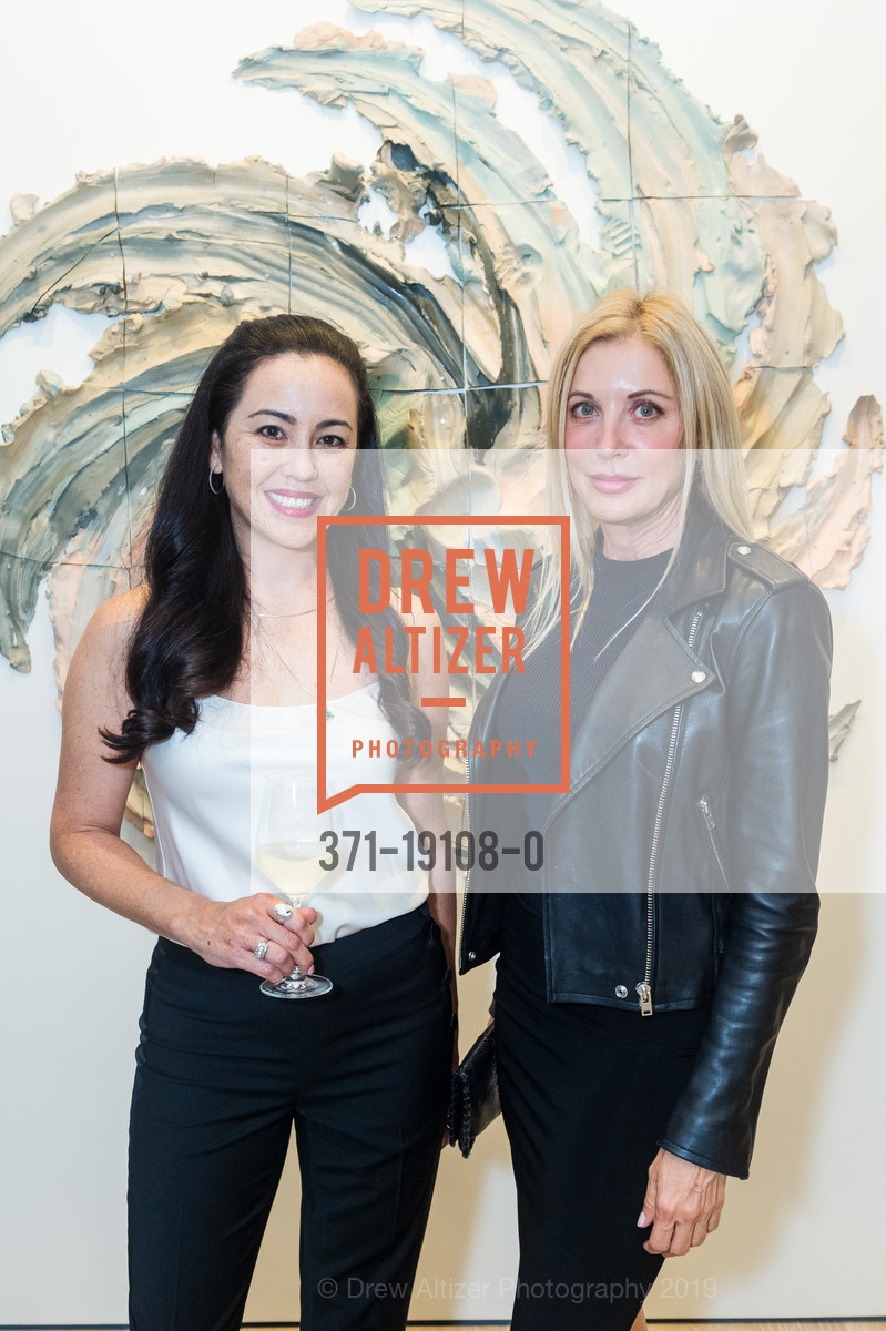 Carrie Gorospe, Holly Baxter, 181 Fremont and City of Hope Host Reception for 2019 Spirit of Life Awardee Jeff Hoopes, 181 Fremont Residences, Penthouse. 181 Fremont Street, September 10th, 2019, Photo #371-19108-0 Carrie Gorospe, Holly Baxter, Photo #371-19108-0