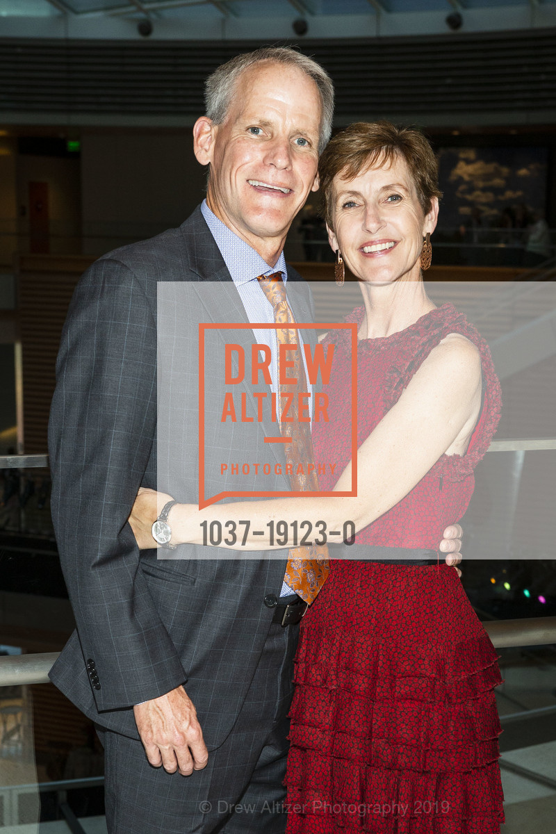 Greg Davidson, Helen Wilmot, The New Stanford Hospital Donor Reception, Stanford Hospital. 500 Pasteur Drive, September 11th, 2019, Photo #1037-19123-0 Greg Davidson, Helen Wilmot, Photo #1037-19123-0