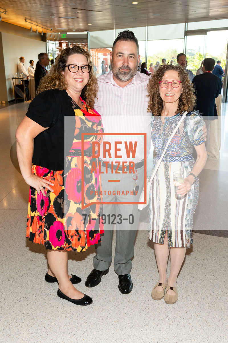 Theresa Nelson, Greg Nelson, Melanie Erasmus, The New Stanford Hospital Donor Reception, Stanford Hospital. 500 Pasteur Drive, September 11th, 2019, Photo #71-19123-0 Theresa Nelson, Greg Nelson, Melanie Erasmus, Photo #71-19123-0