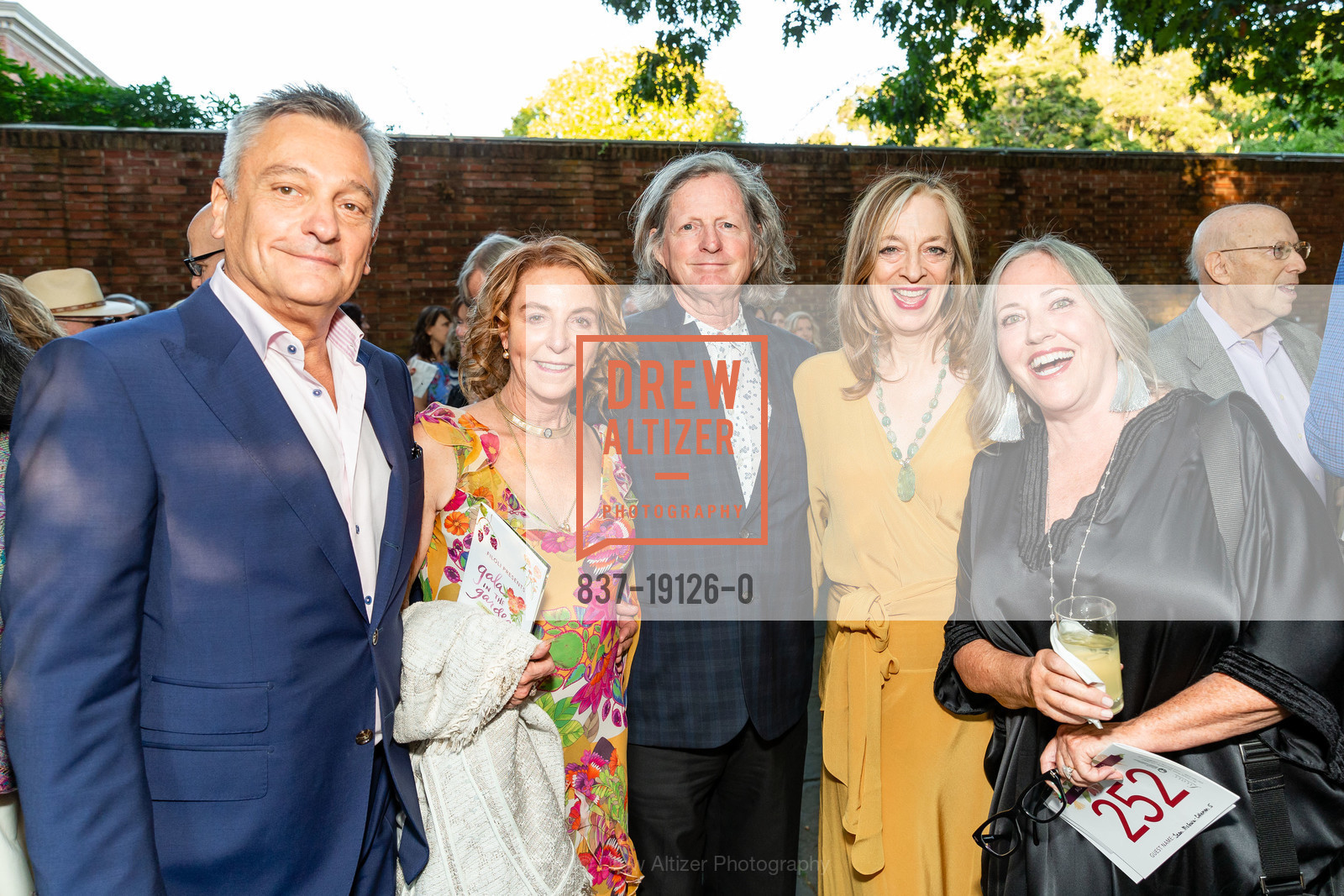 Paul Weaver, Nancy Frisch, David Shearer, Ana Roth, Jean McGuire, Filoli's Gala in the Garden 2019, Filoli Historic House & Gardens. 86 Cañada Road, Photo #837-19126-0 Paul Weaver, Nancy Frisch, David Shearer, Ana Roth, Jean McGuire, Photo #837-19126-0