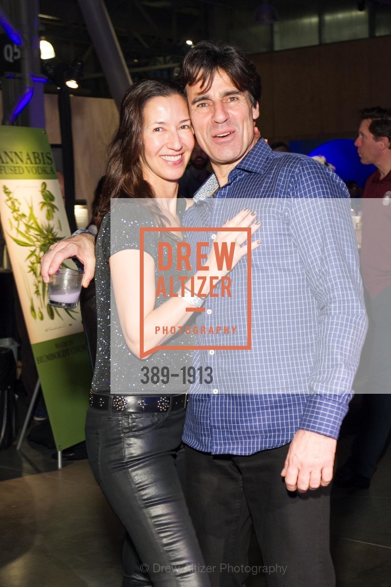 Marilynne Morshead, Michael Politis, Science of Cocktails 2017, Exploratorium. Pier 15 Embarcadero, Photo #389-1913 Marilynne Morshead, Michael Politis, Photo #389-1913