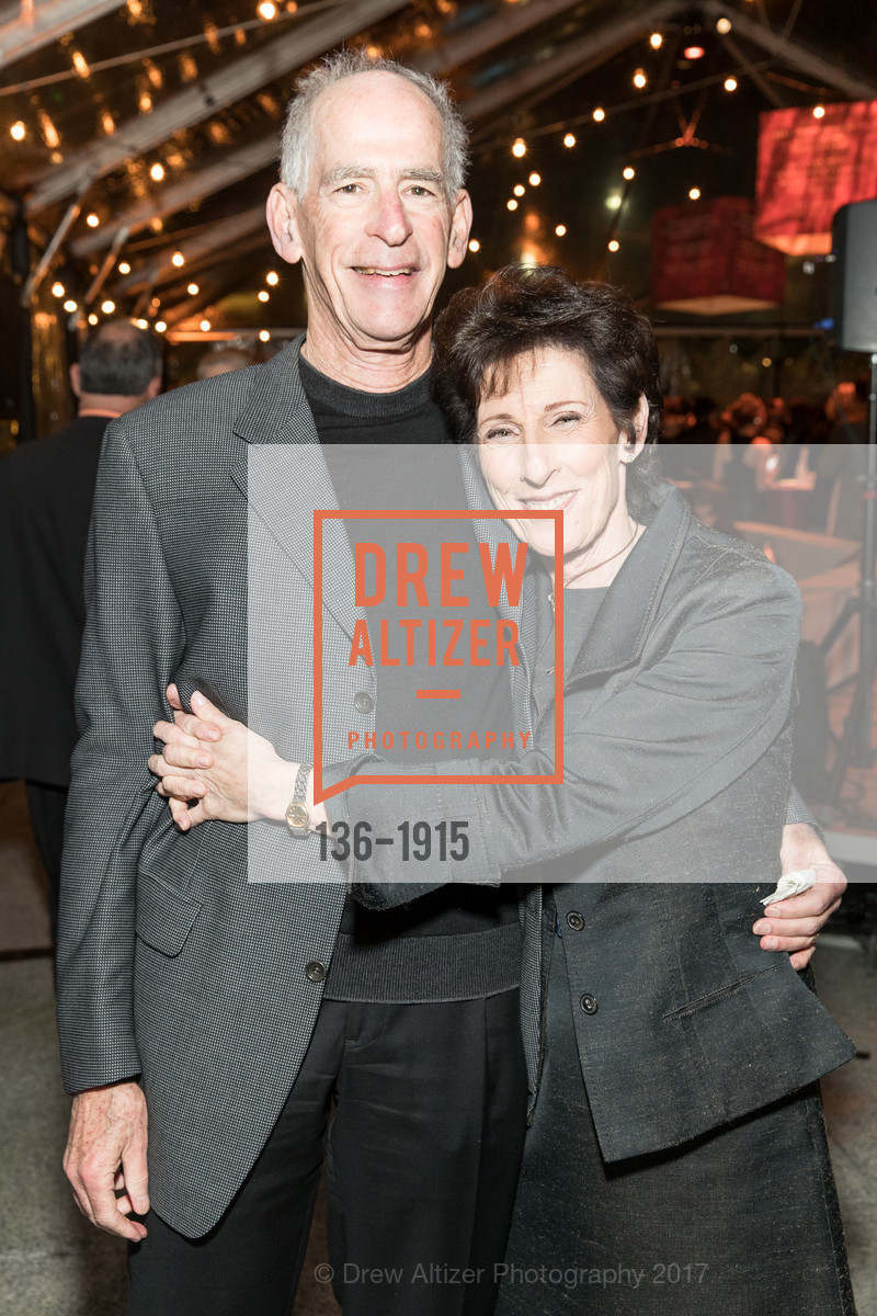 Howard Kleckner, Wendy Kleckner, OFJCC Benefit Featuring Michael Franti, Oshman Family JCC. 3921 Fabian Way, Palo Alto, United States, February 4th, 2017, Photo #136-1915 Howard Kleckner, Wendy Kleckner, Photo #136-1915