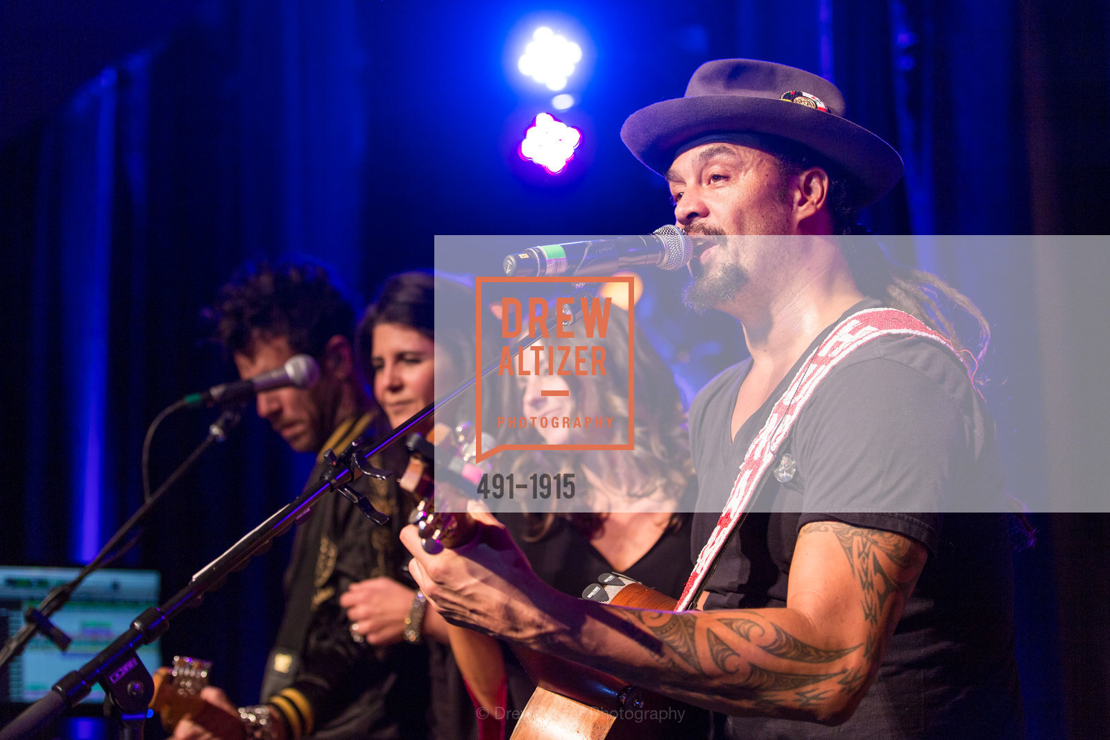 Michael Franti, Photo #491-1915