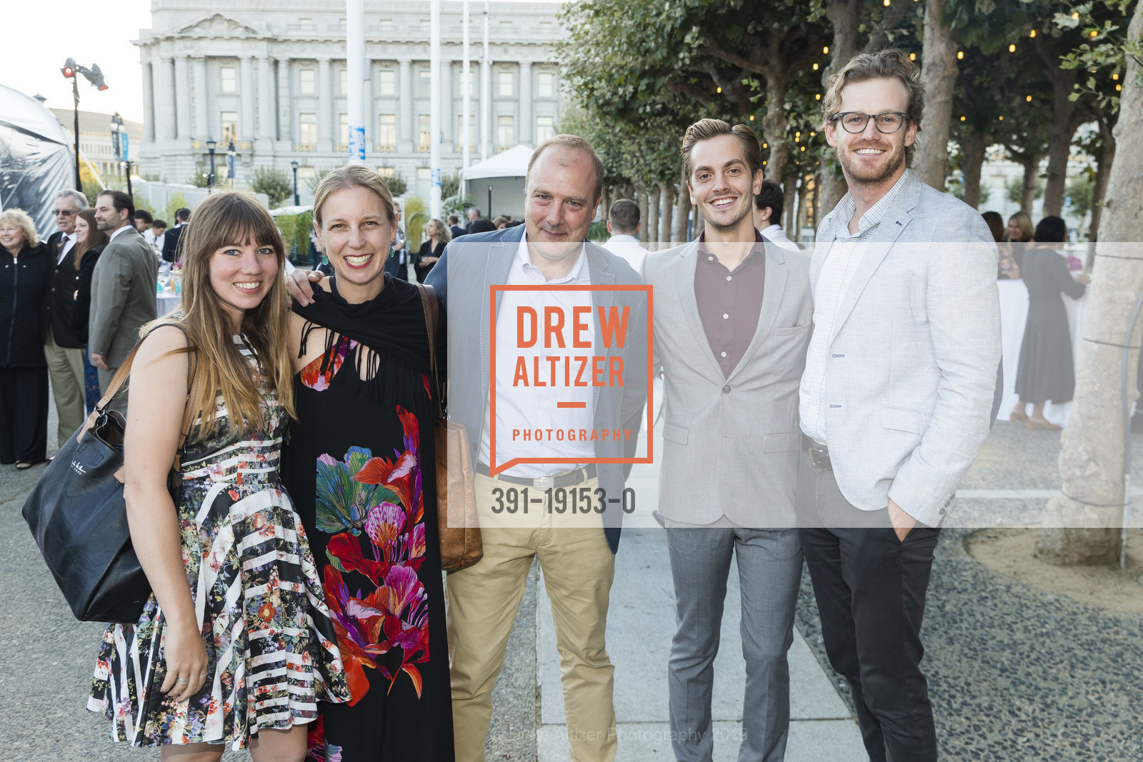 Taylor Hughes, Ashley Langworthy, Willett Moss, Chris Hepner, Kyle Jones, Party for the Parks 2019, Civic Center Plaza, September 14th, 2019, Photo #391-19153-0 Taylor Hughes, Ashley Langworthy, Willett Moss, Chris Hepner, Kyle Jones, Photo #391-19153-0