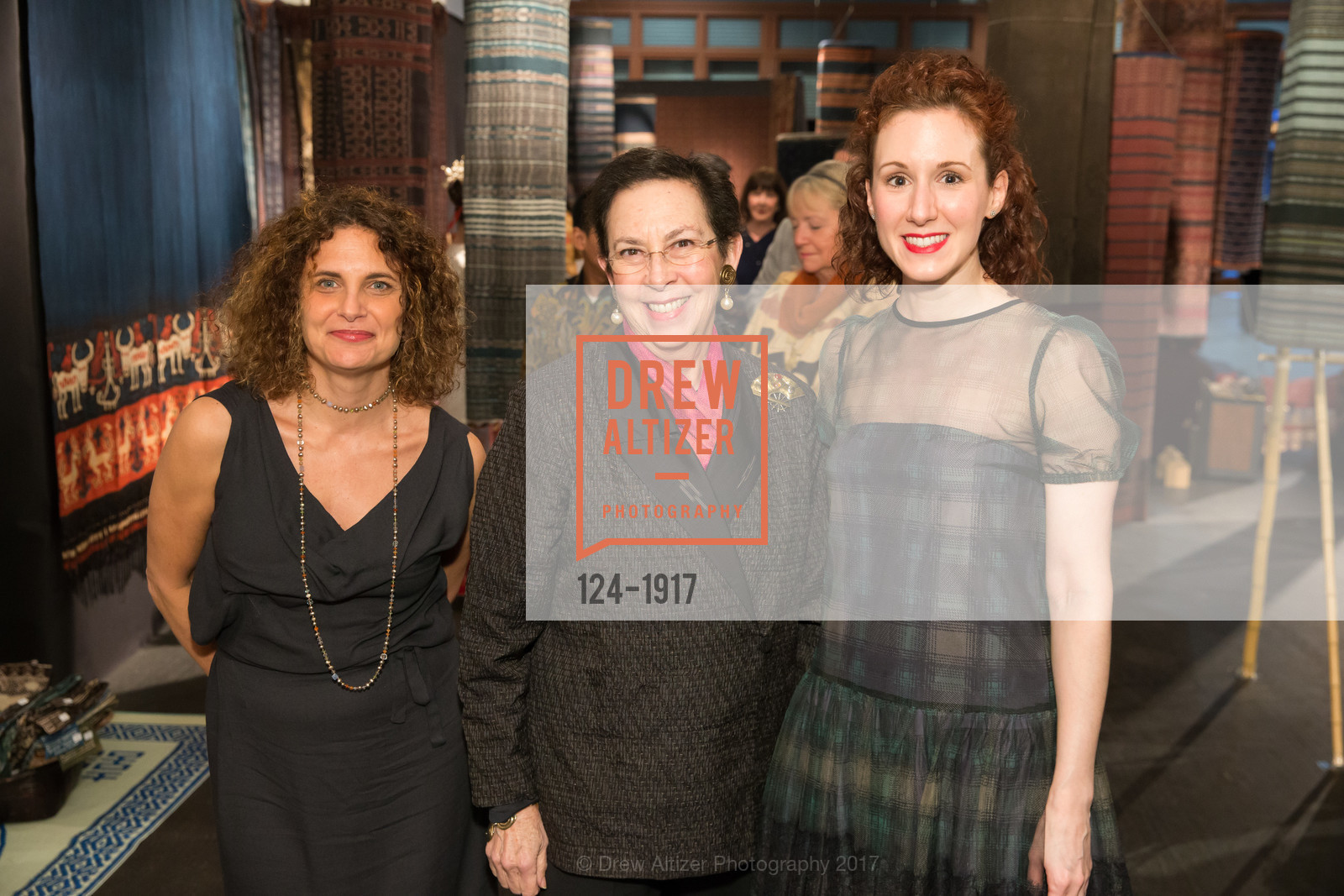 Jill D'Alessandro, Barbara Shapiro, Laura Camerlengo, San Francisco Tribal & Textile Art Show Opening Preview Gala, Fort Mason. Festival Pavilion 2 Marina Blvd, February 9th, 2017, Photo #124-1917 Jill D'Alessandro, Barbara Shapiro, Laura Camerlengo, Photo #124-1917