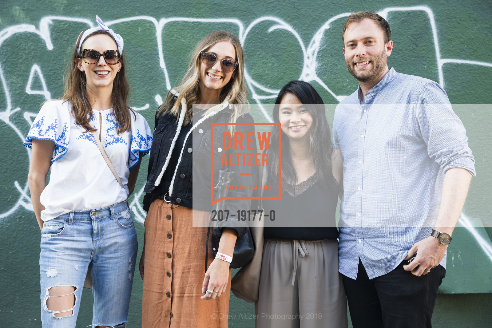 Elizabeth Corner, Bekha Ruhe, Minh Truong, Britton Bounds, Tender Bender Block Party 2019, Cedar Street, September 19th, 2019, Photo #207-19177-0 Elizabeth Corner, Bekha Ruhe, Minh Truong, Britton Bounds, Photo #207-19177-0