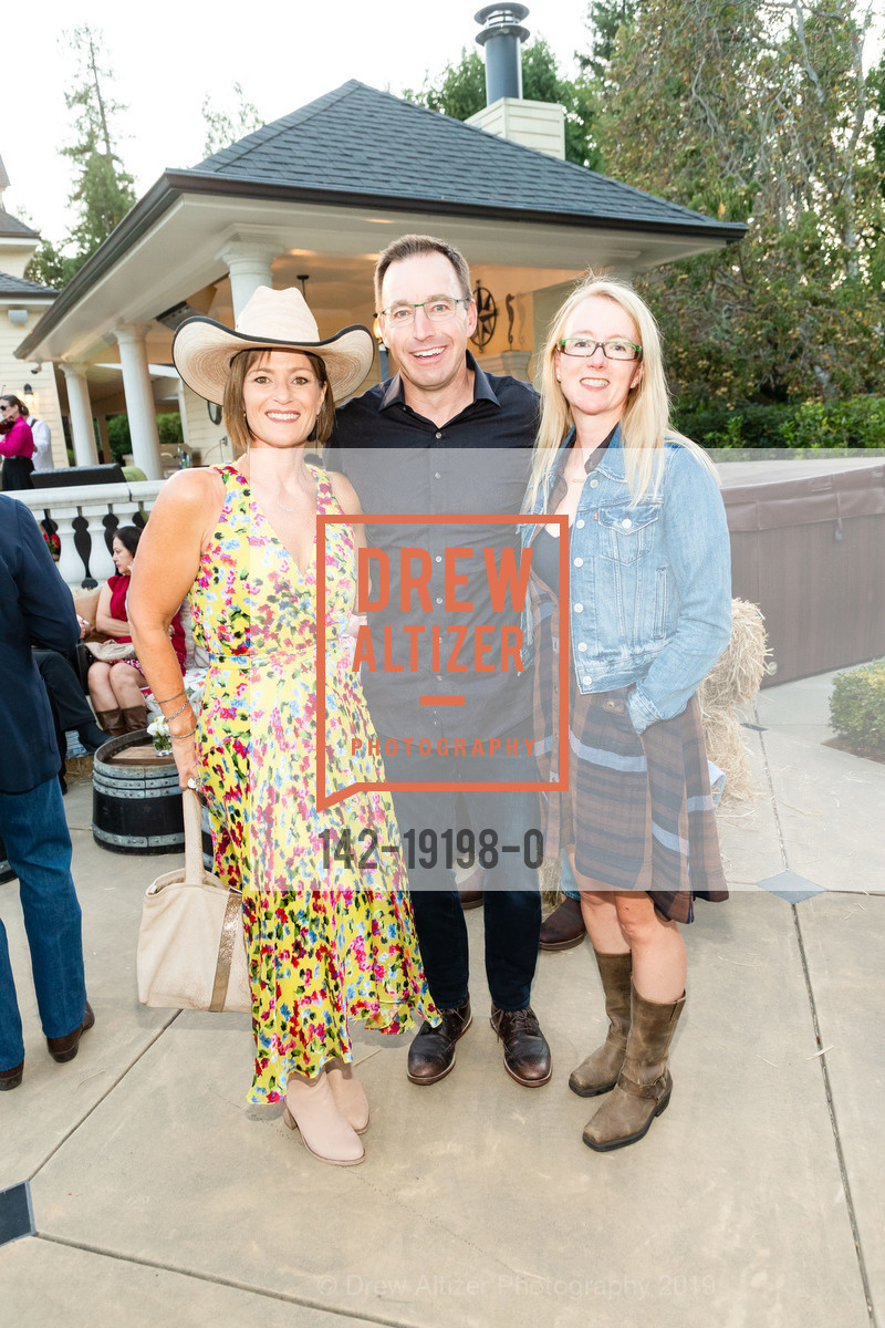 Stephanie Plante, Bruce Raabe, Sara Wardell-Smith, SIDE BY SIDE hosts Reach for The Stars Gala 2019, 1 Locust Ave, September 21st, 2019, Photo #142-19198-0 Stephanie Plante, Bruce Raabe, Sara Wardell-Smith, Photo #142-19198-0
