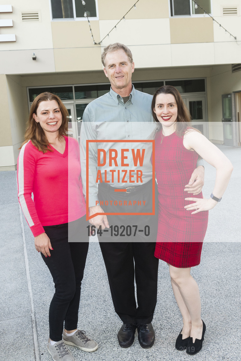 Christina Greenberg, Franz Kratz, Diane Kratz, Oshman Family JCC hosts Words to the Wise, Oshman Family JCC, Schultz Cultural Hall. 3921 Fabian Way, Palo Alto, CA 94303, September 19th, 2019, Photo #164-19207-0 Christina Greenberg, Franz Kratz, Diane Kratz, Photo #164-19207-0