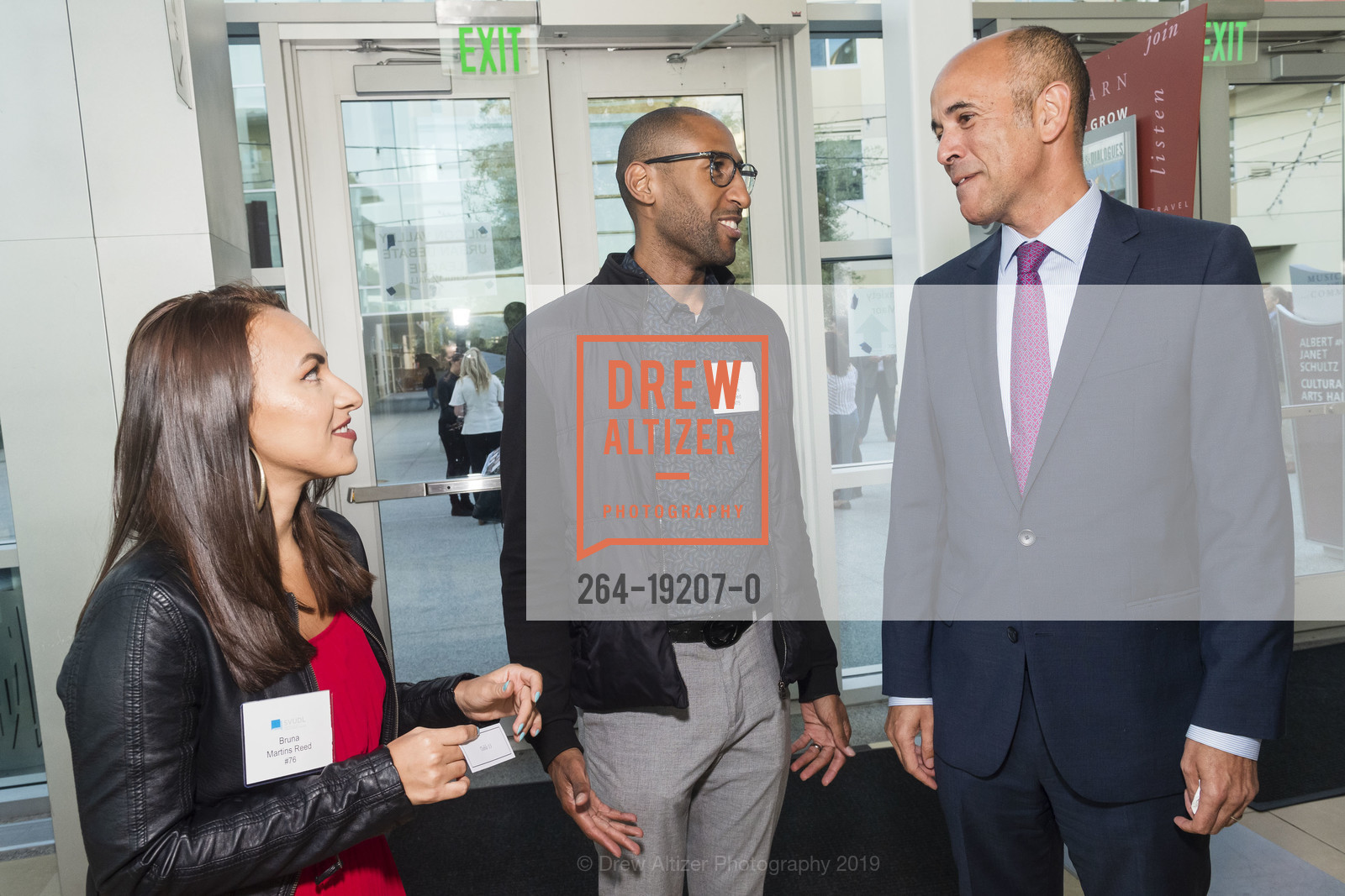 Bruna Reed, Nate Reed, Christophe Mosby, Oshman Family JCC hosts Words to the Wise, Oshman Family JCC, Schultz Cultural Hall. 3921 Fabian Way, Palo Alto, CA 94303, September 19th, 2019, Photo #264-19207-0 Bruna Reed, Nate Reed, Christophe Mosby, Photo #264-19207-0
