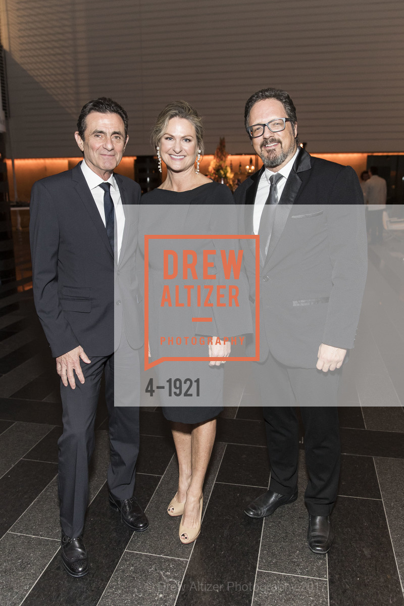 Neal Benezra, Kim Anstatt Morton, Rafael Lozano-Hemmer, SFMOMA Director's Circle Dinner, SFMOMA. 151 Third St, SF, February 8th, 2017, Photo #4-1921 Neal Benezra, Kim Anstatt Morton, Rafael Lozano-Hemmer, Photo #4-1921