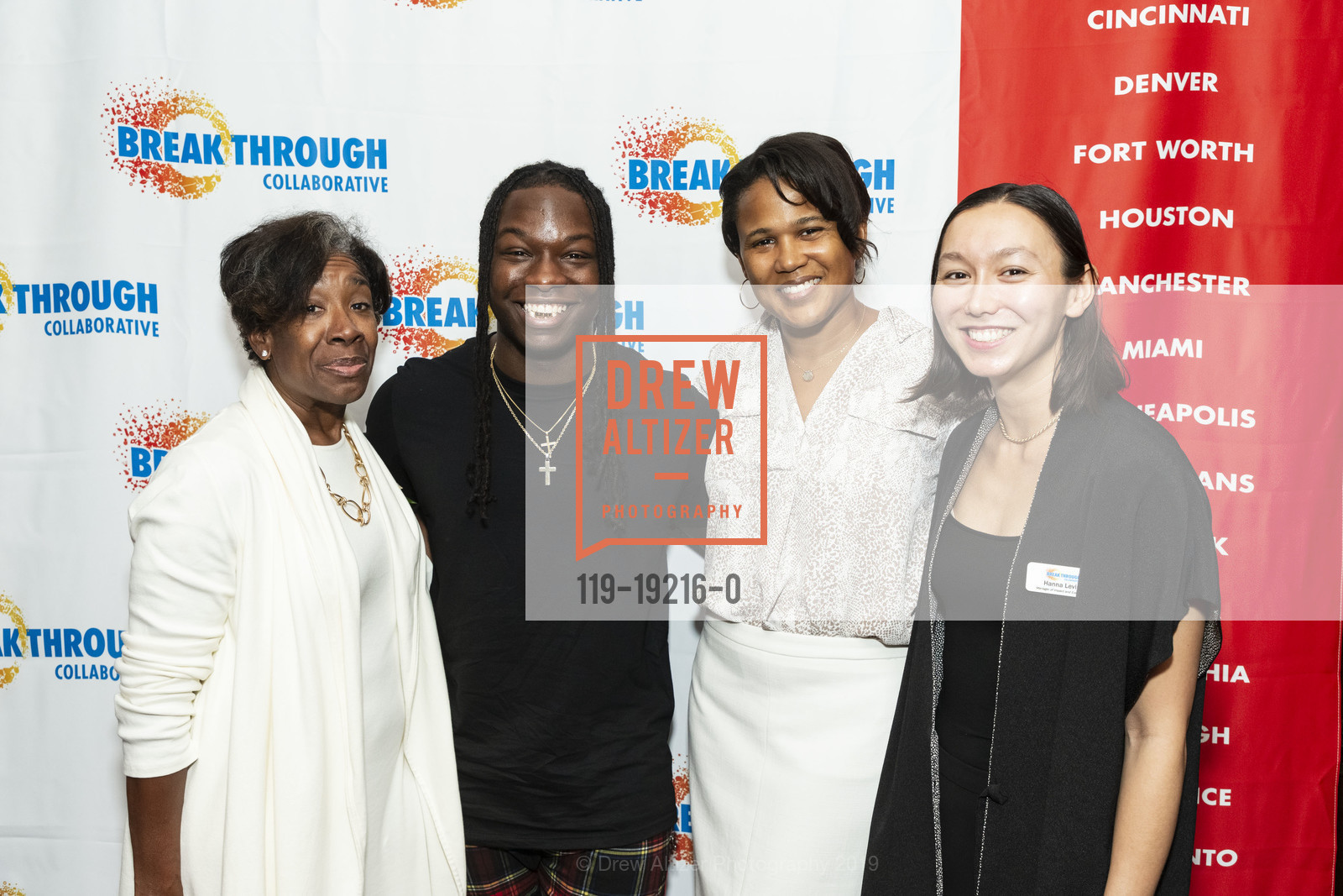 Margot McClendon Pinto, Chris Lee, Monique Sheilds, Hanna Levin, Catch The Breakthrough Spirit Luncheon 2019, Julia Morgan Ballroom. 465 California, September 26th, 2019, Photo #119-19216-0 Margot McClendon Pinto, Chris Lee, Monique Sheilds, Hanna Levin, Photo #119-19216-0