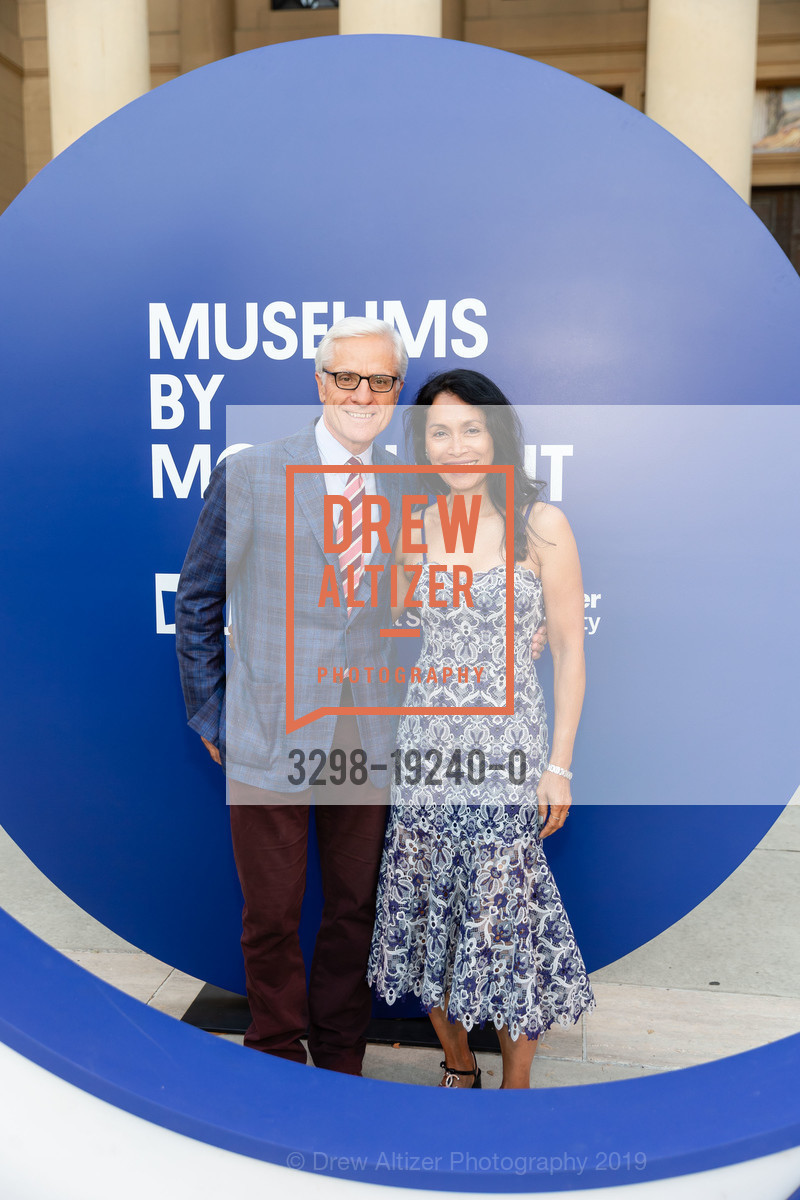 Iain Watson, Ronette Watson, Museums by Moonlight 2019, Cantor Arts Center. 328 Lomita Dr, September 28th, 2019, Photo #3298-19240-0 Iain Watson, Ronette Watson, Photo #3298-19240-0
