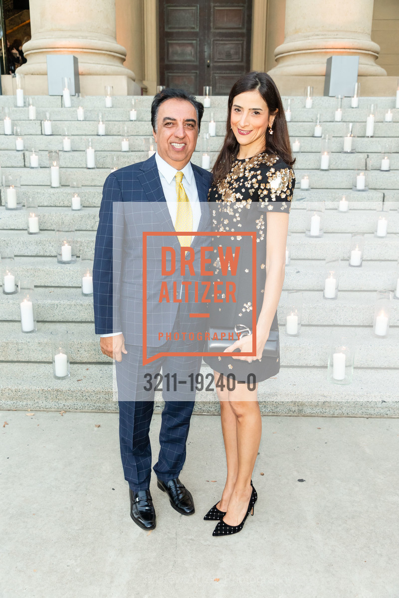Mostafa Ronaghi, Parinaz Mohamadi, Photo #3211-19240-0